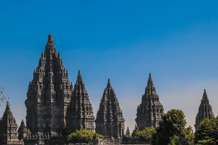 terpuruknya pariwisata orde baru