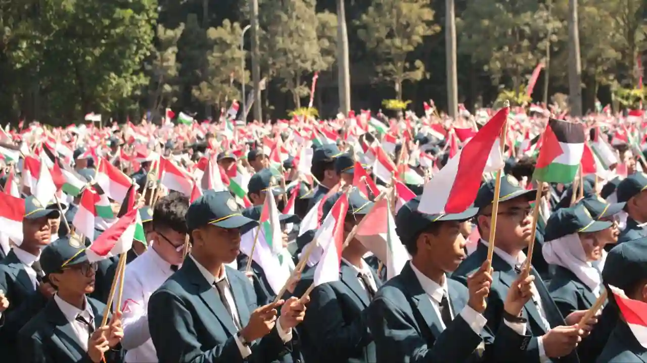 Mahasiswa Baru Universitas Brawijaya 2024 Gaungkan Dukungan Palestina